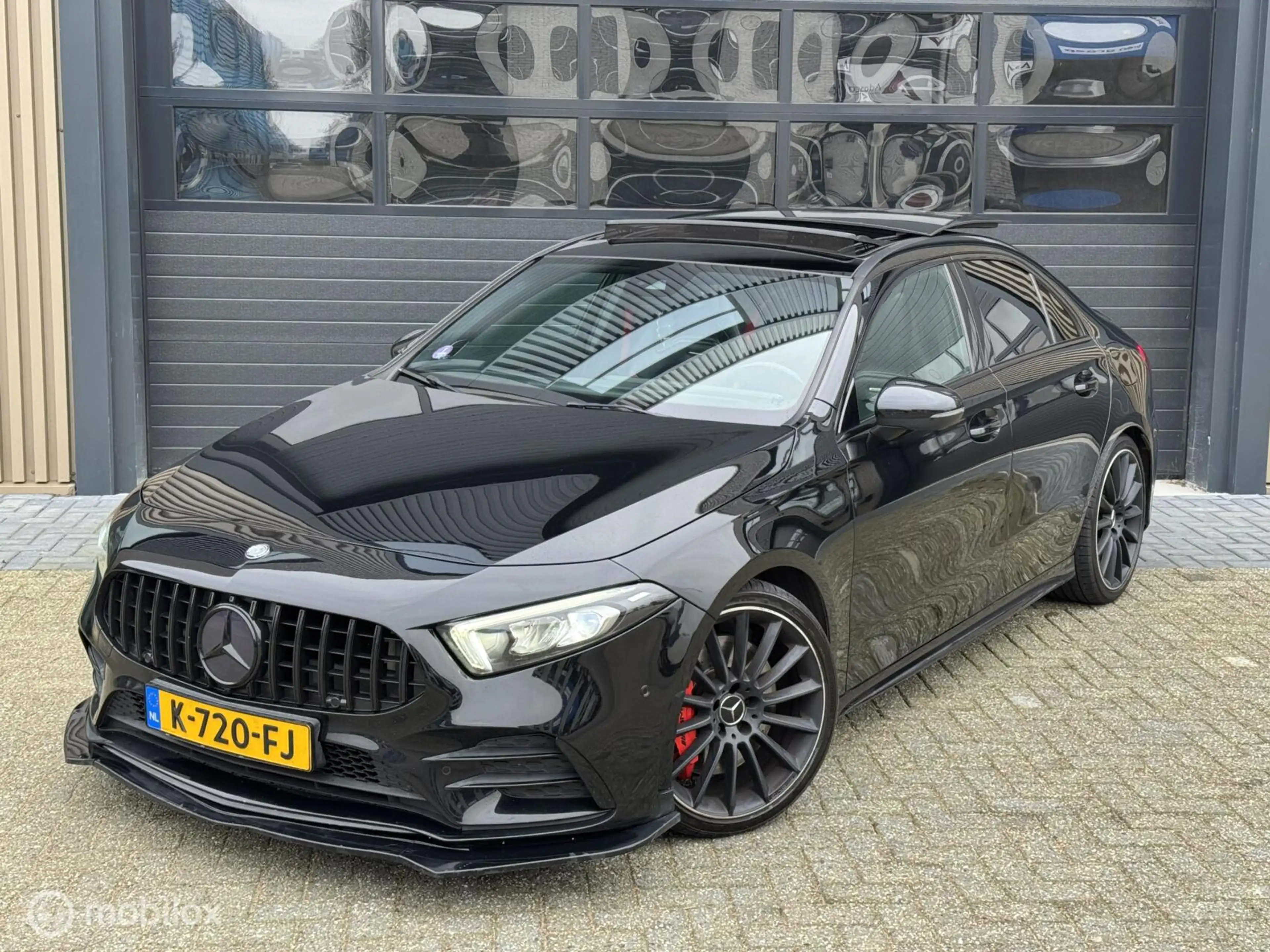 Mercedes-Benz A 35 AMG 4MATIC Premium Plus | Kuip | Pano — photo 3