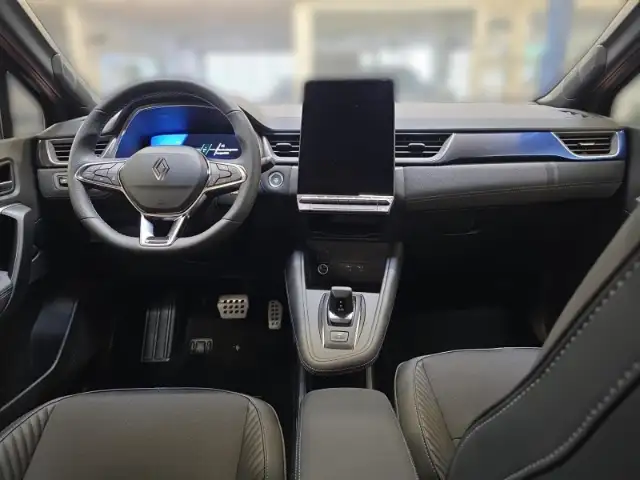 Renault Symbioz view 11