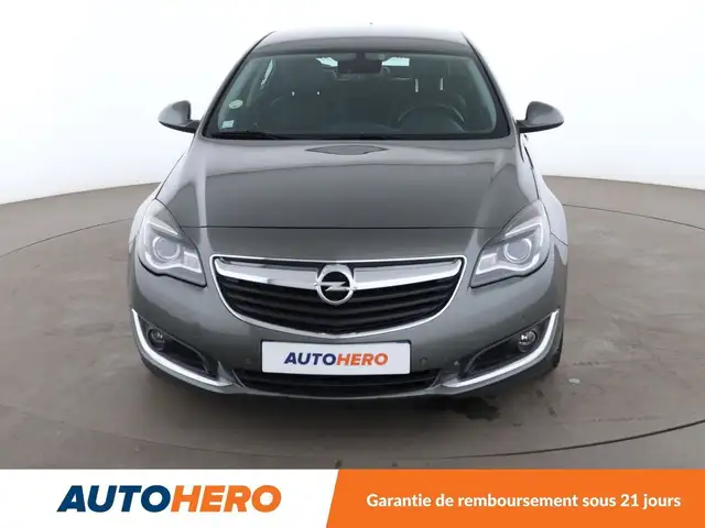 Opel Insignia view 9