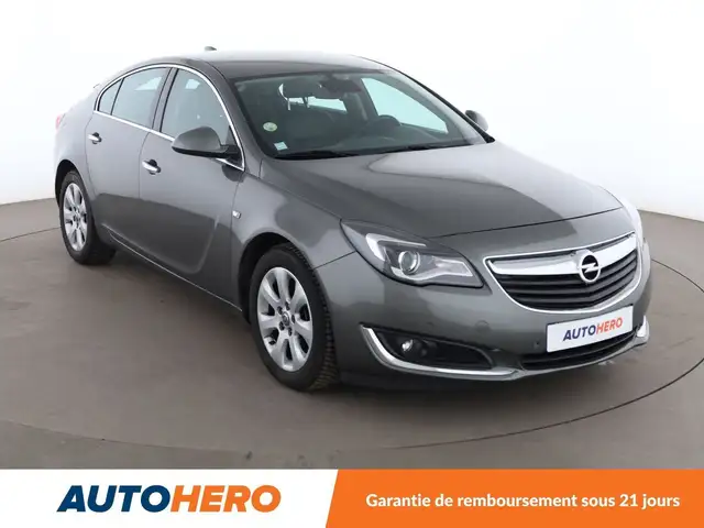 Opel Insignia view 8