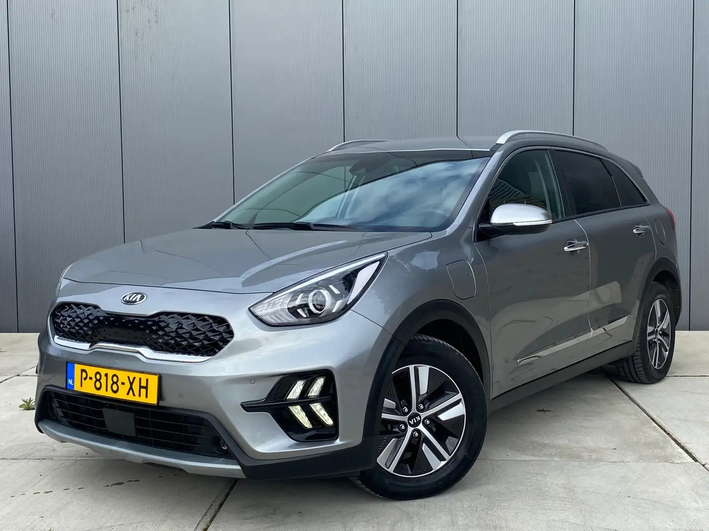 Kia Niro 1.6 GDi PHEV DynamicLine / Navigatie / Camera / Ad Gris - 1