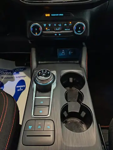 Ford Kuga view 4