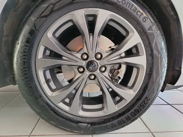 Ford Kuga view 12