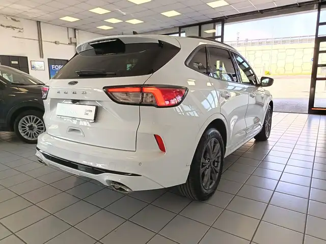 Ford Kuga view 15
