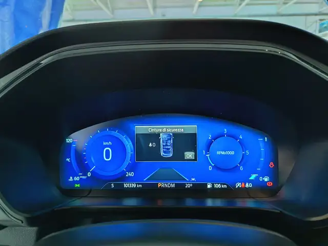 Ford Kuga view 10