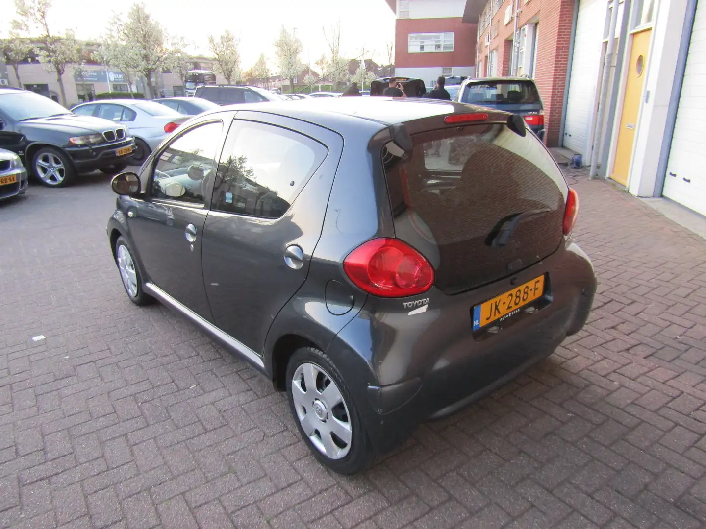 Toyota Aygo 1.0 COMFORT 5 DEURS BJ 09 /AIRCO/ELEK RAMEN/CV/Z - 2