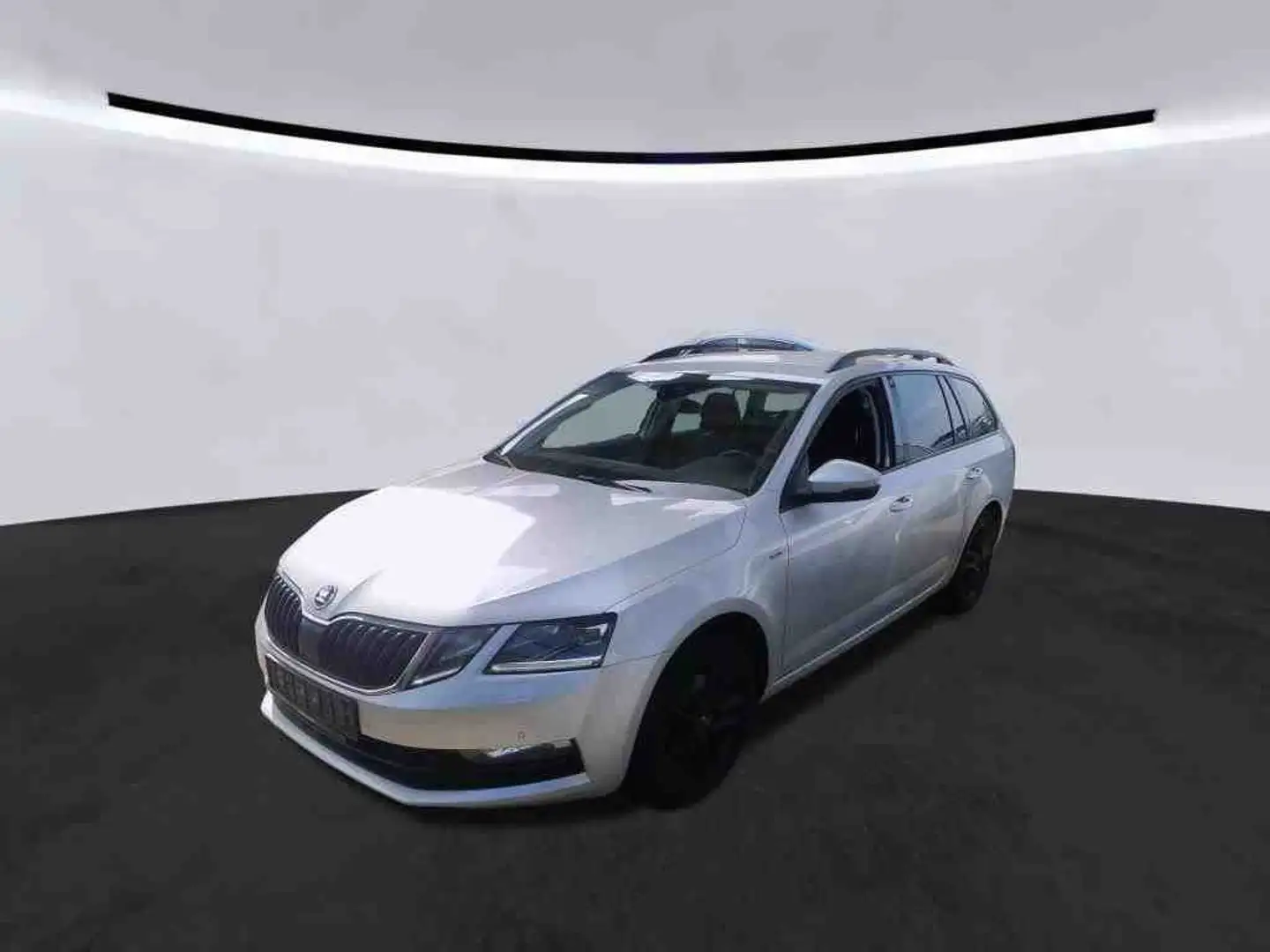 Skoda Octavia III Combi 2.0 TDI DSG SOLEIL *LED *ACC *NAVI *SHZ Silber - 2