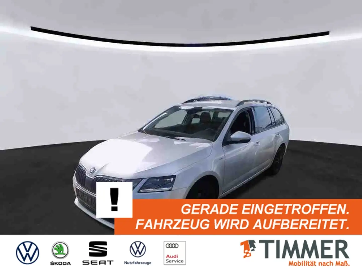 Skoda Octavia III Combi 2.0 TDI DSG SOLEIL *LED *ACC *NAVI *SHZ Silber - 1