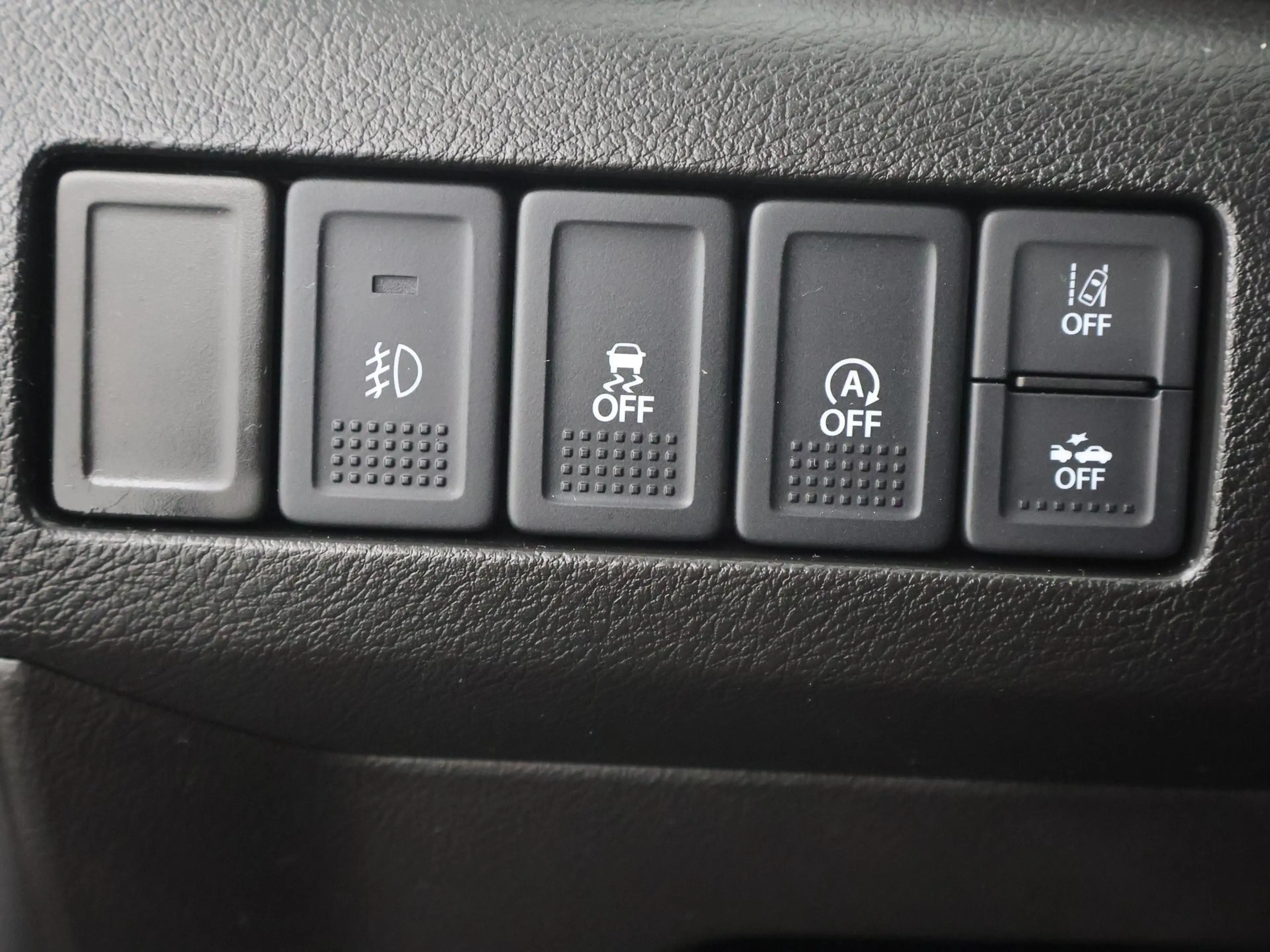 Suzuki Vitara 1.4 Boosterjet Select Smart Hybrid TREKH|CARPLAY|S — photo 23