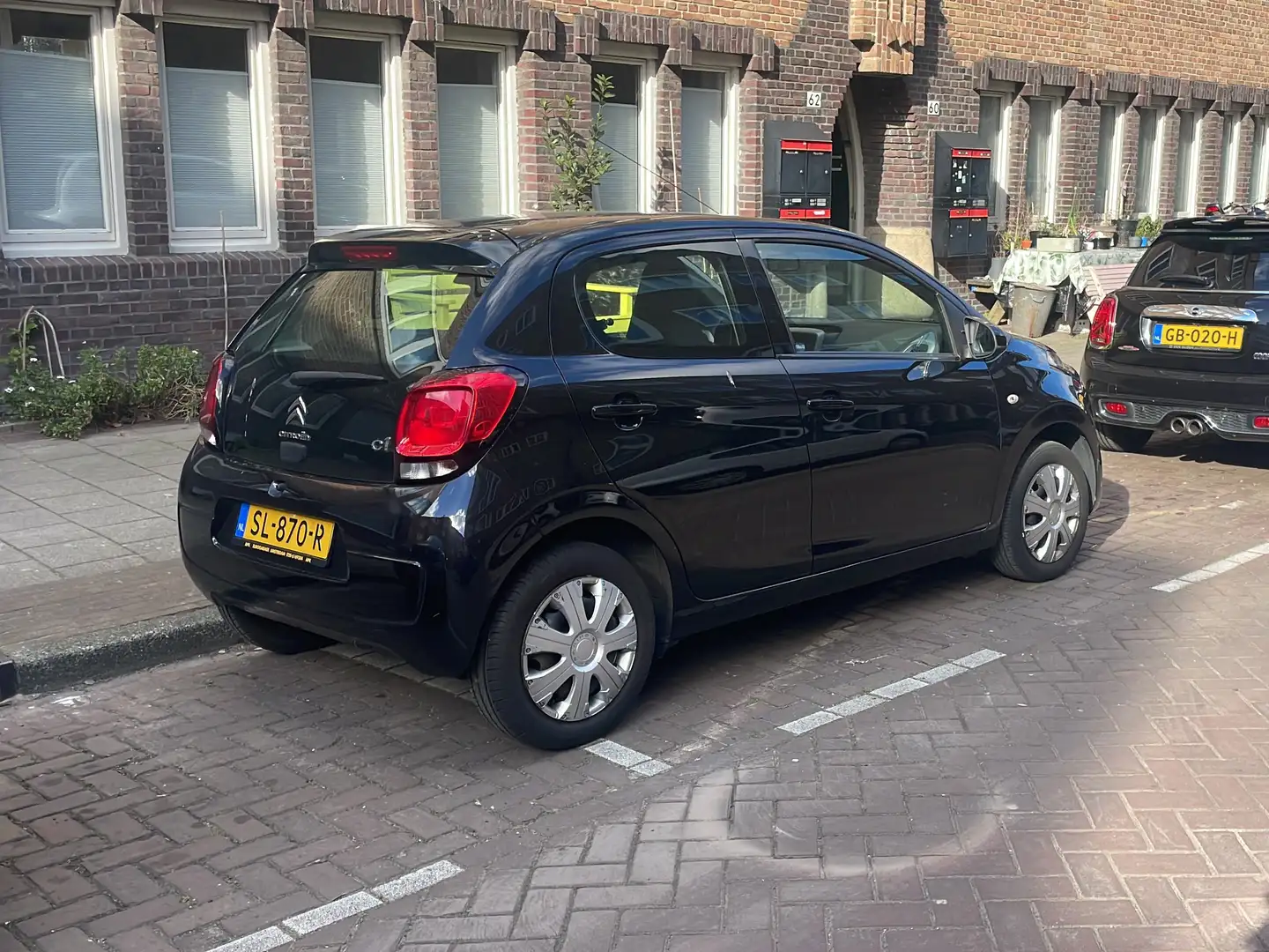 Citroen C1 C1 1.0 e-VTi Feel Zwart - 2