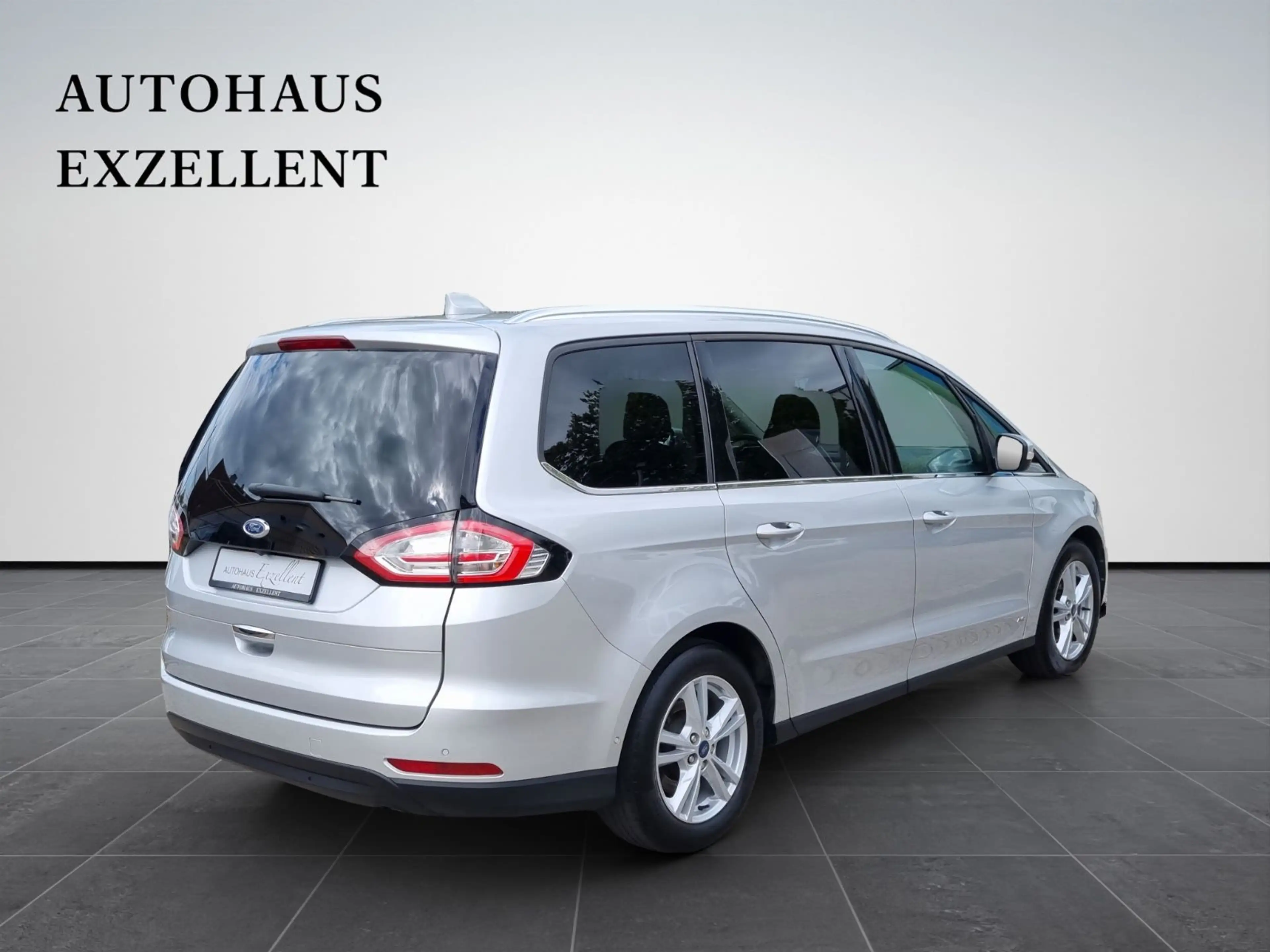 Ford Galaxy Titanium AWD*KLIMAAUT*NAVI*7S*LED*KAMERA* — photo 7