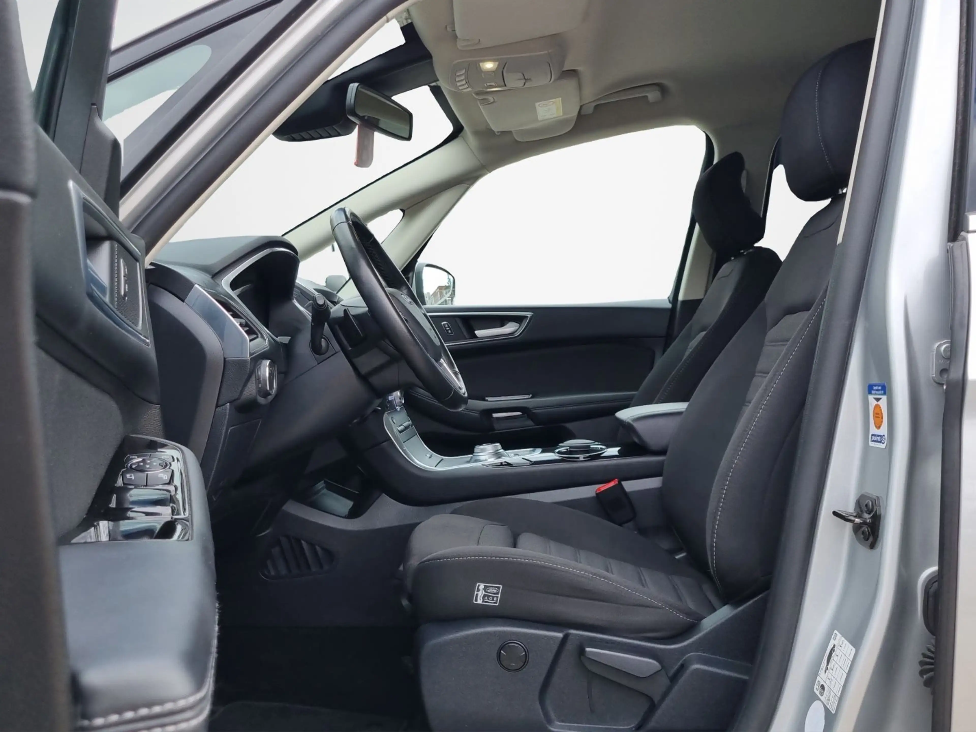 Ford Galaxy Titanium AWD*KLIMAAUT*NAVI*7S*LED*KAMERA* — photo 13