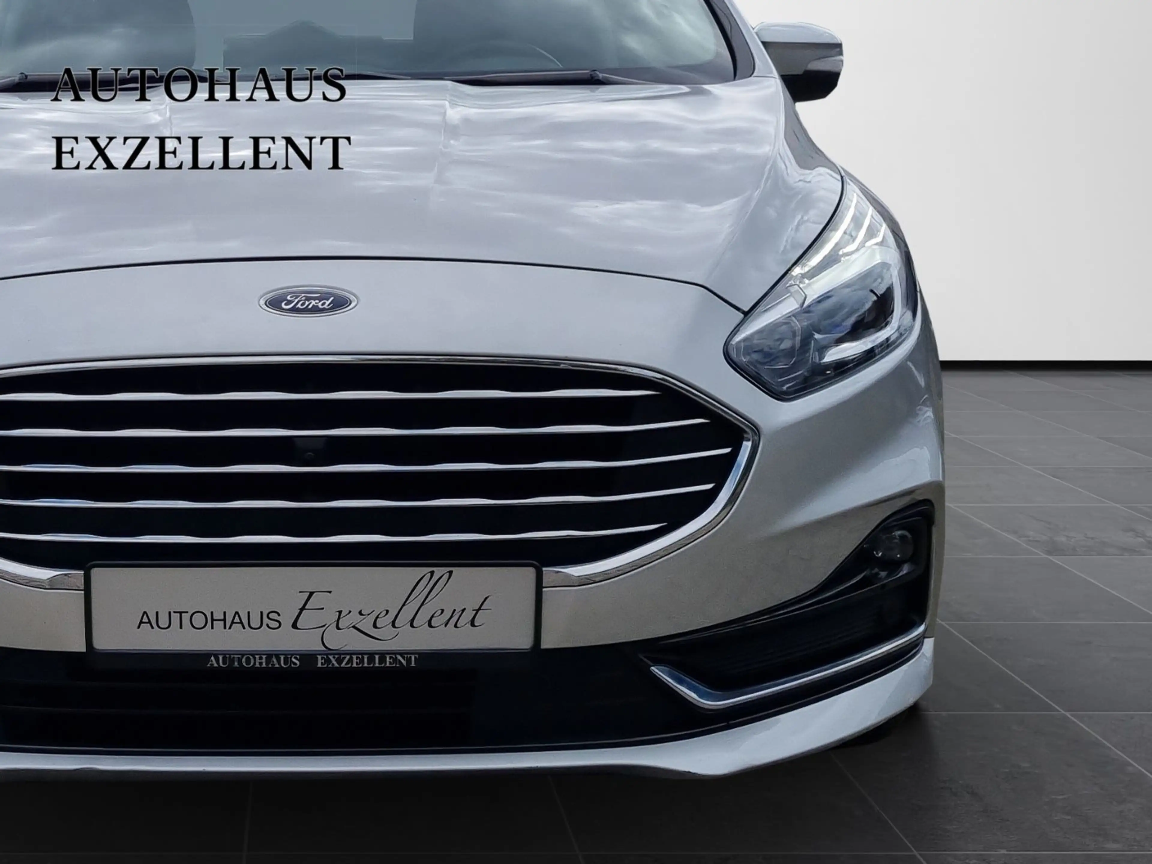Ford Galaxy Titanium AWD*KLIMAAUT*NAVI*7S*LED*KAMERA* — photo 11