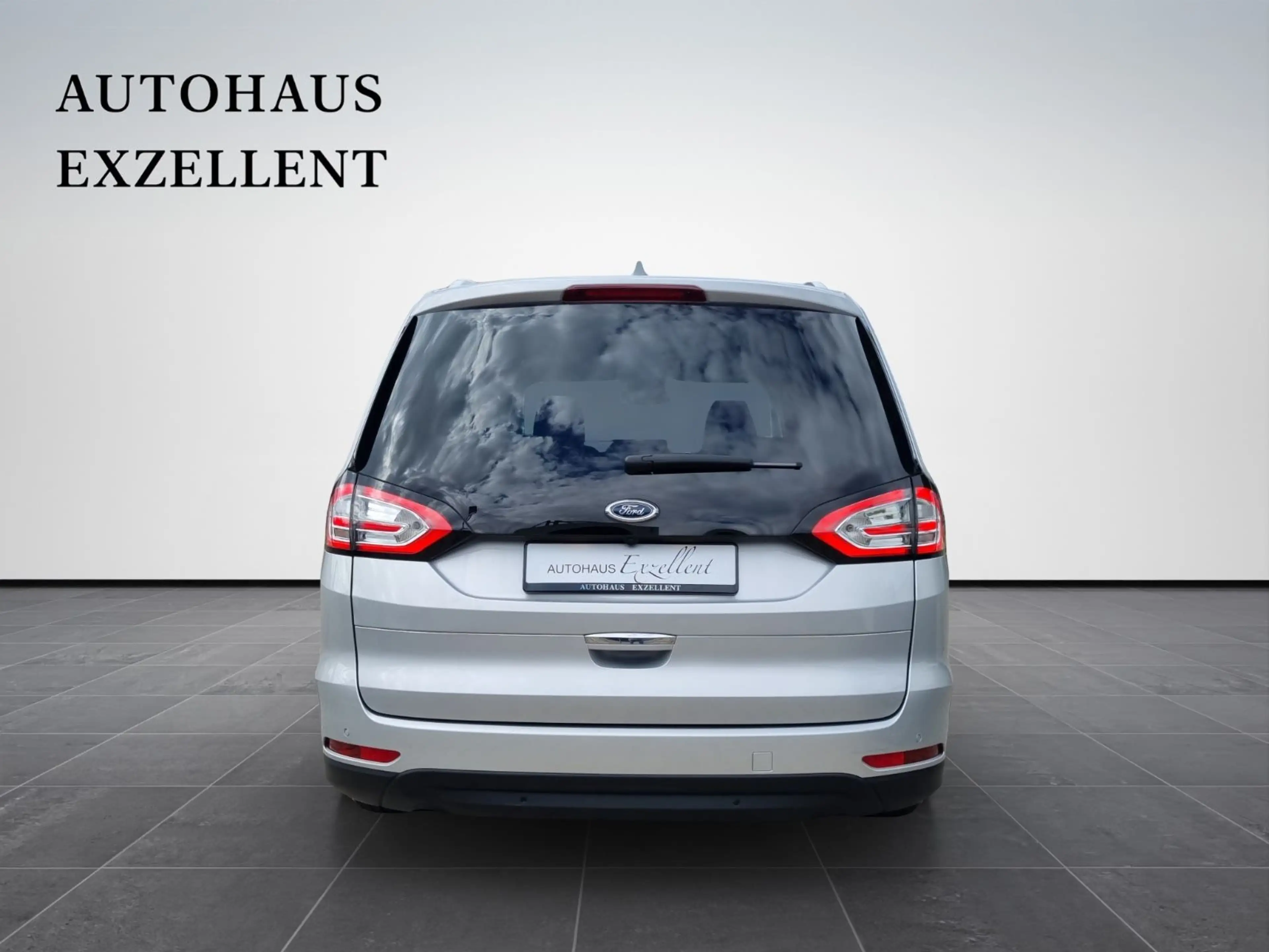 Ford Galaxy Titanium AWD*KLIMAAUT*NAVI*7S*LED*KAMERA* — photo 5