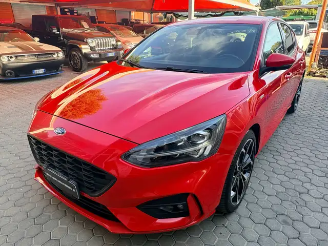 Ford Focus Focus V 1.0 ecoboost ST-Line Co-pilot s OK NE