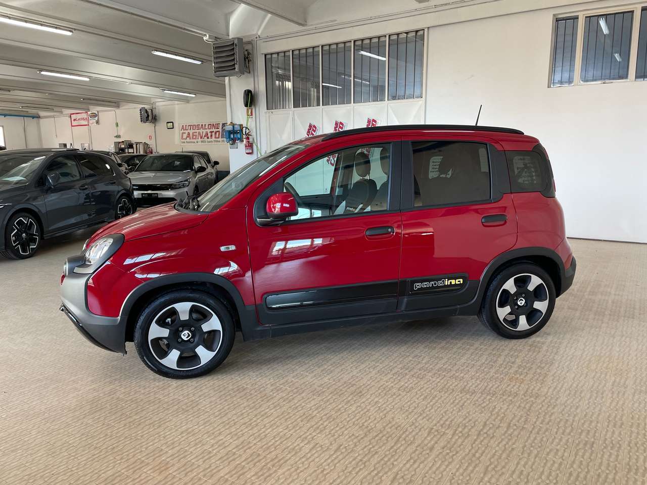 Fiat Panda Pandina 1.0 firefly hybrid 70cv Cross Km0 Km0 km0