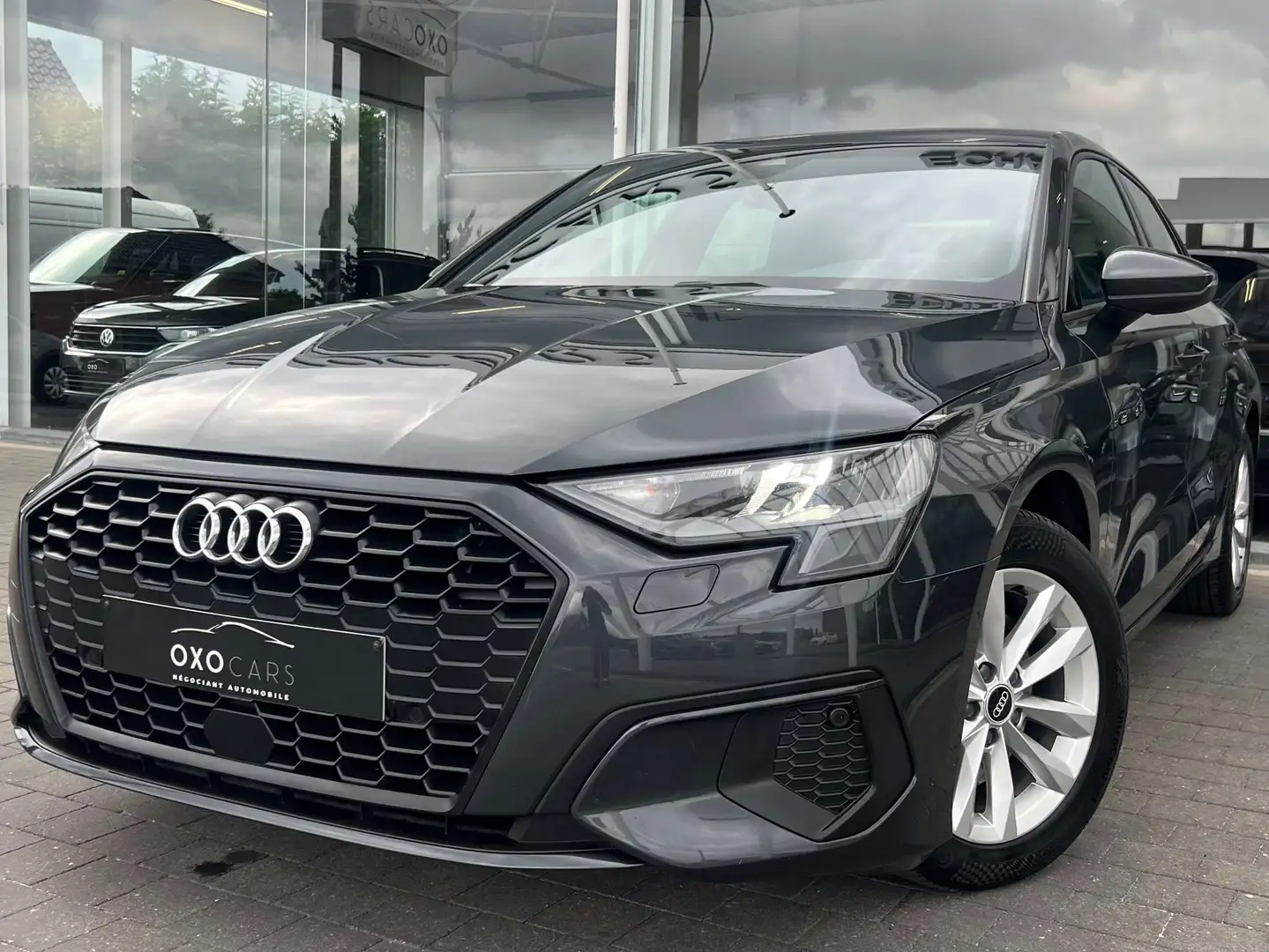 Audi A3 2.0 TDI / Cockpit / Cuir Sport / Gps / CarPlay / Gris - 1
