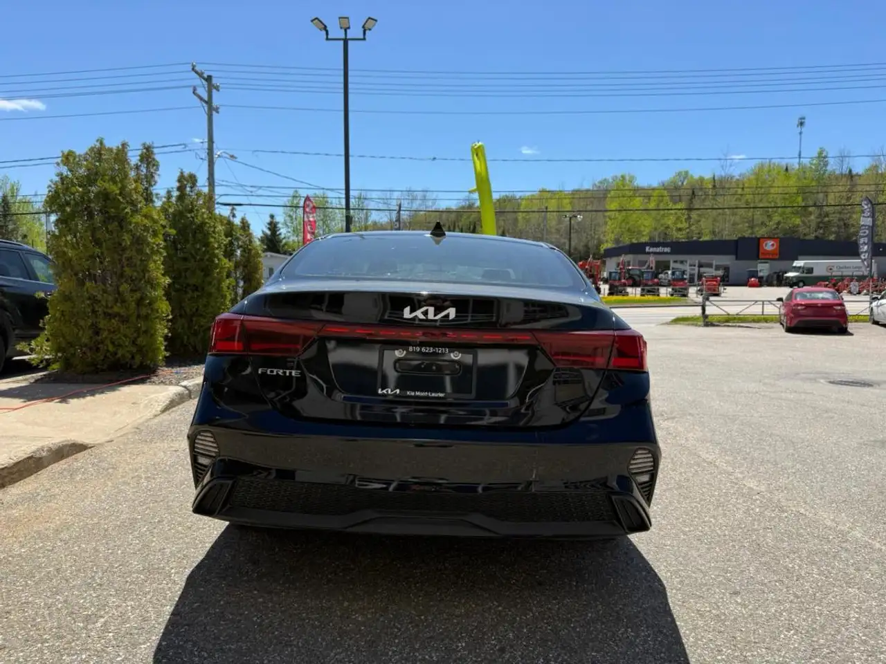 Kia Forte снимка Kia Forte