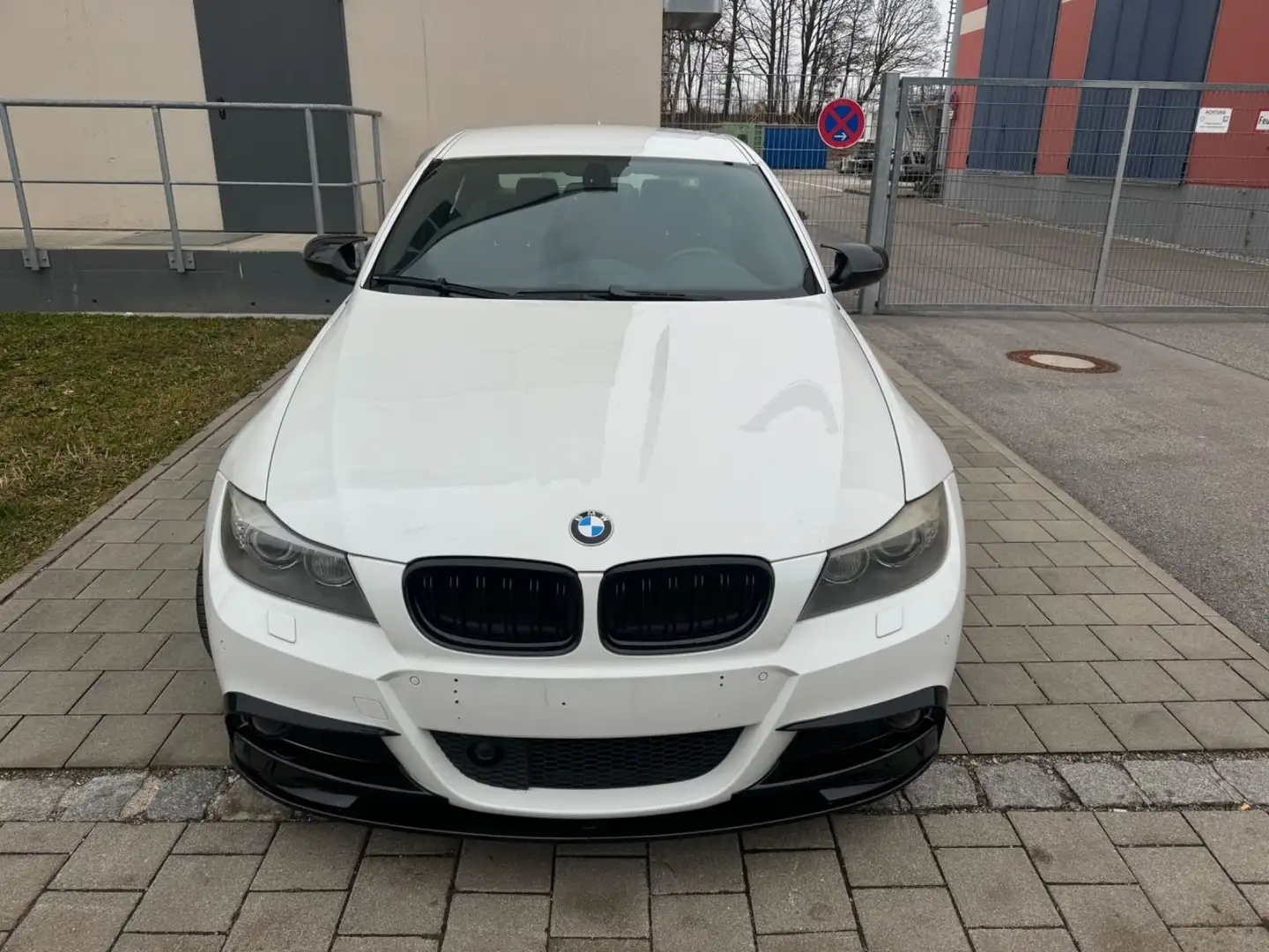 BMW 330 330i Aut. x Drive Weiß - 1