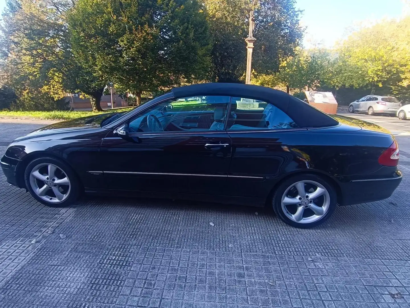Mercedes-Benz CLK 200 CLK Cabrio 200 K Negro - 1
