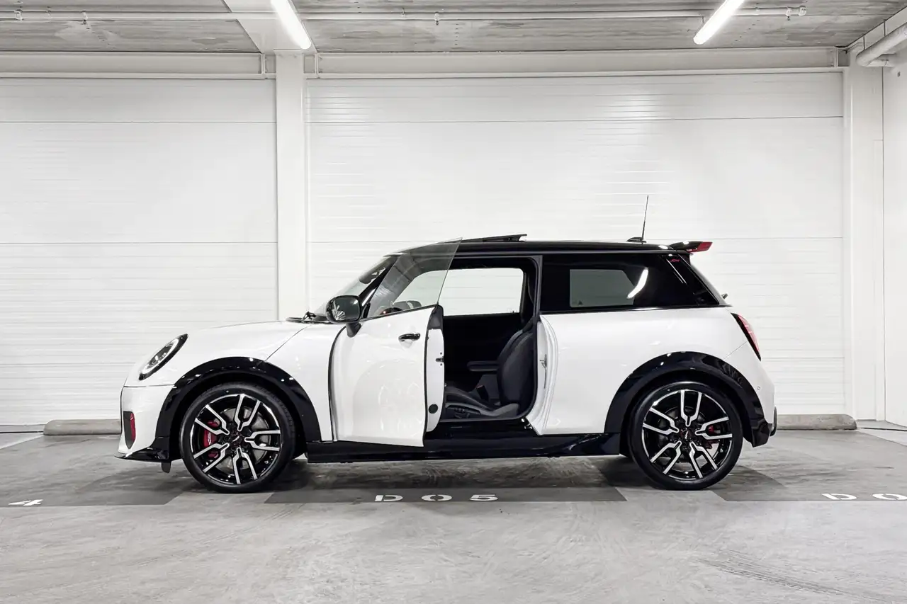 MINI John Cooper Works 2026