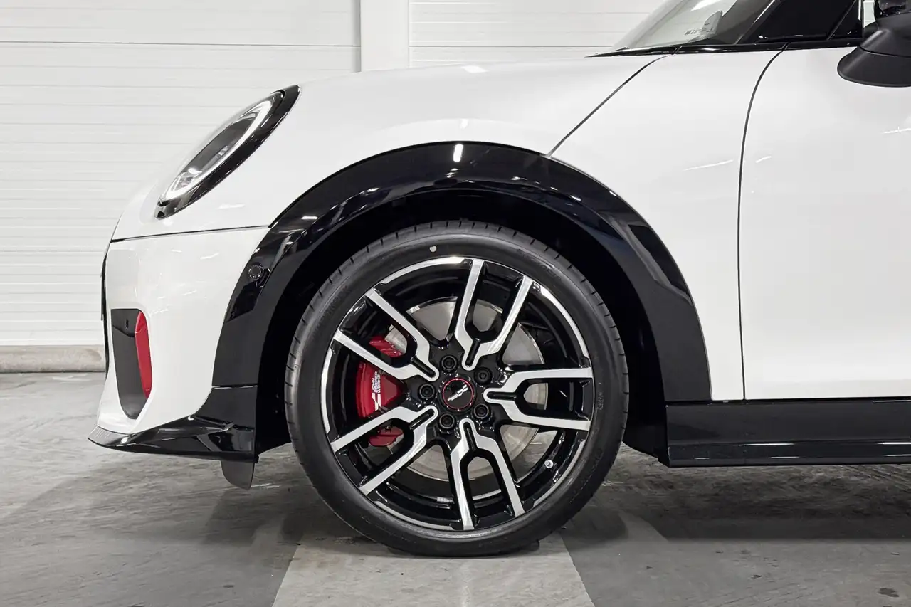 MINI John Cooper Works 2026