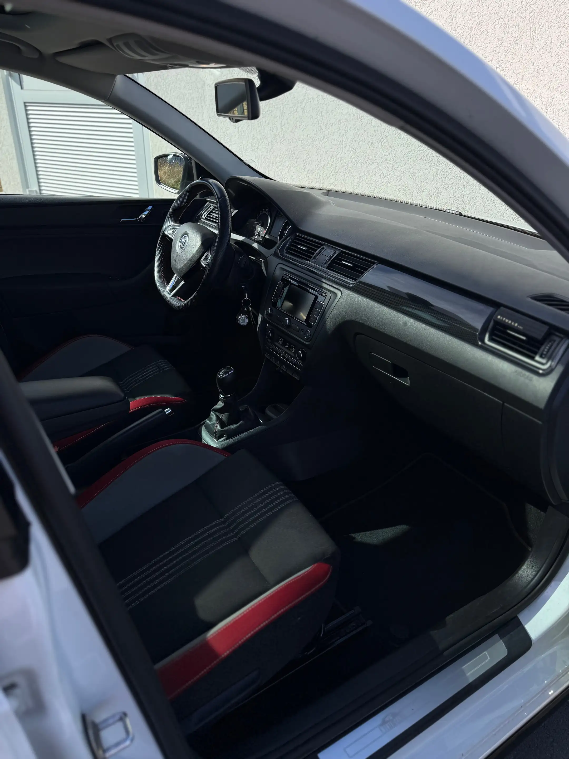 Skoda Rapid/Spaceback 1.6 TDI Monte Carlo — photo 5
