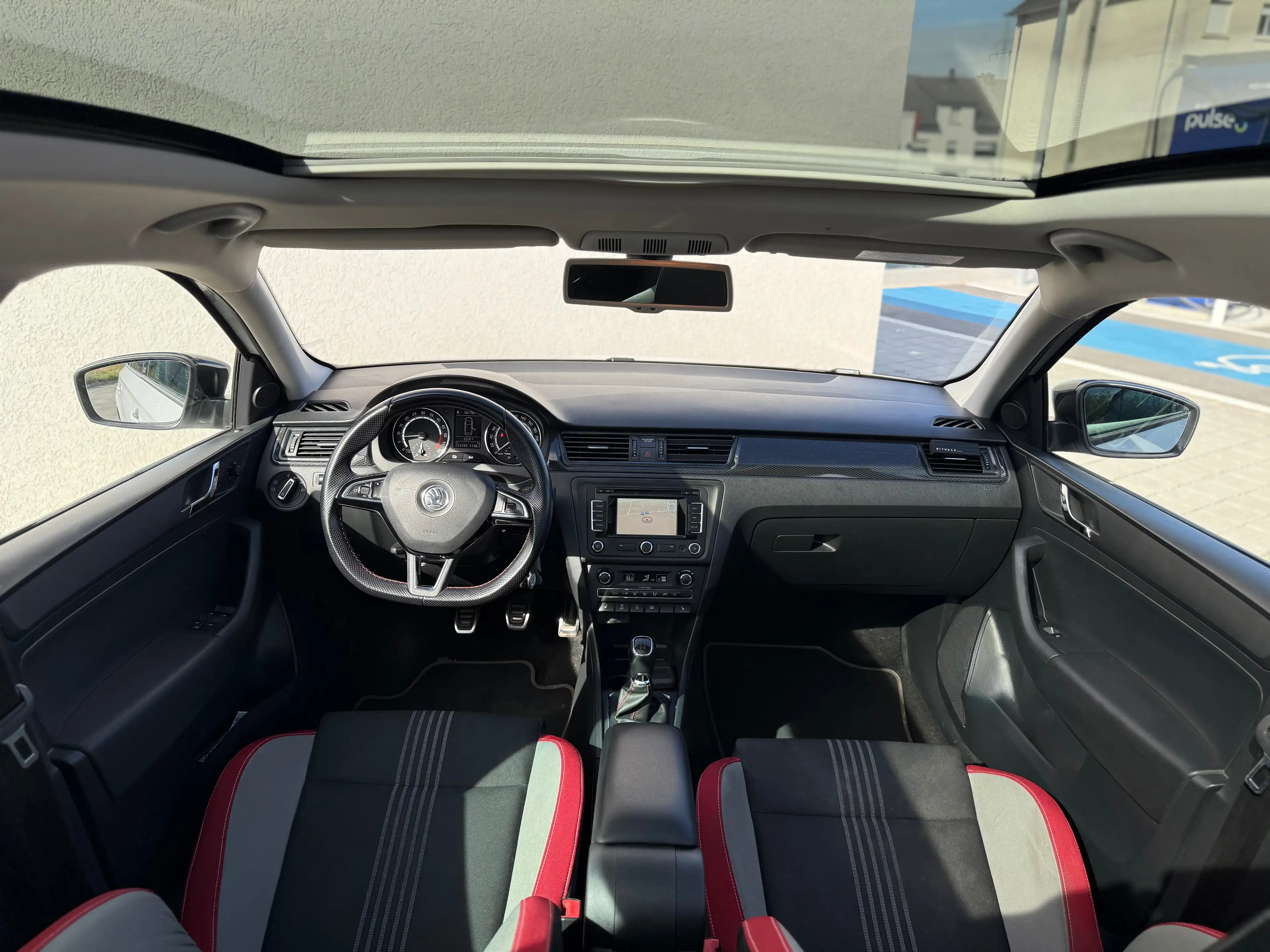 Skoda Rapid/Spaceback 1.6 TDI Monte Carlo — photo 6
