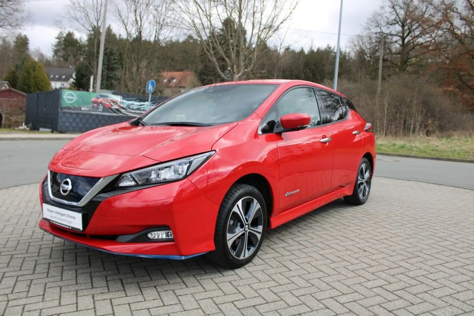 Nissan Leaf 62 kWh e+ N-Connecta Winter LED Rosso - 1