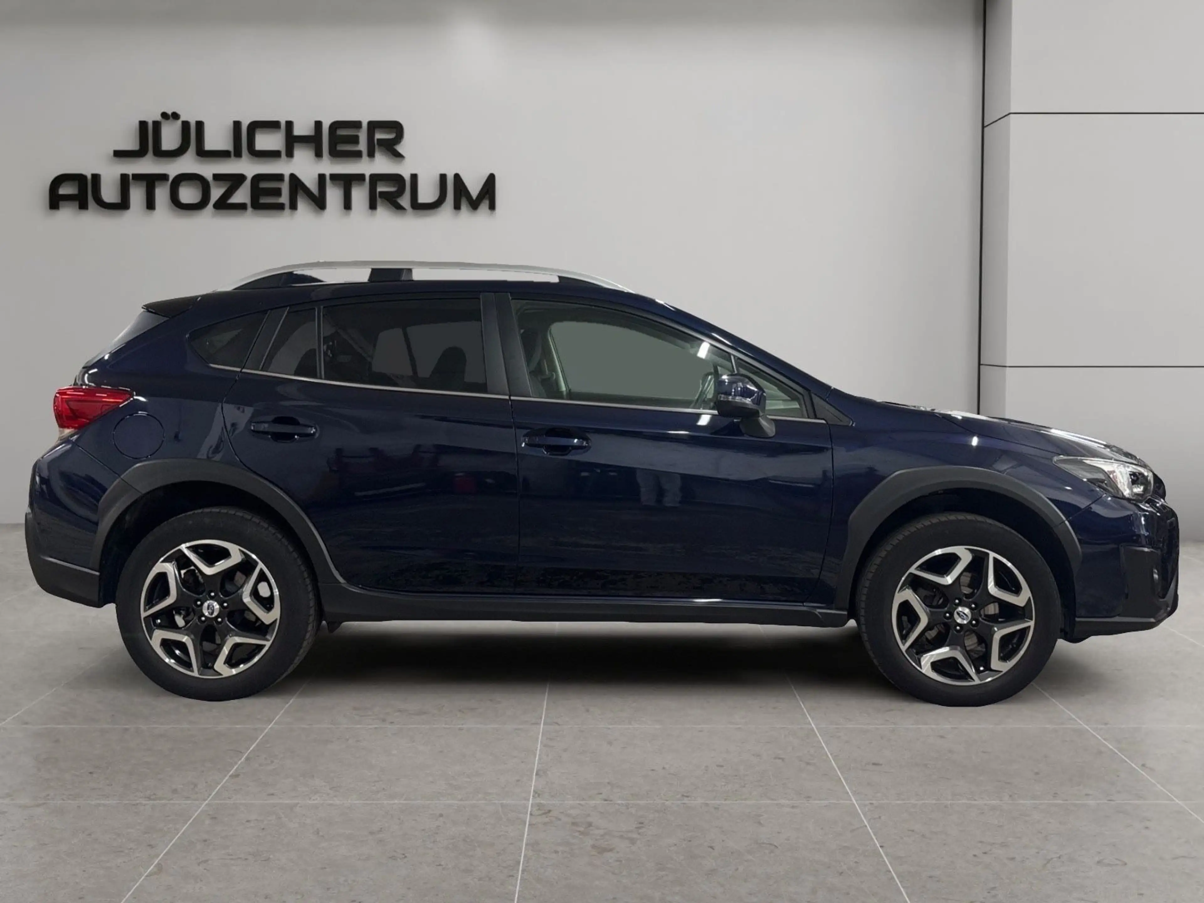 Subaru XV Comfort Lineartronic 4WD 1.Rentnerhand — photo 2