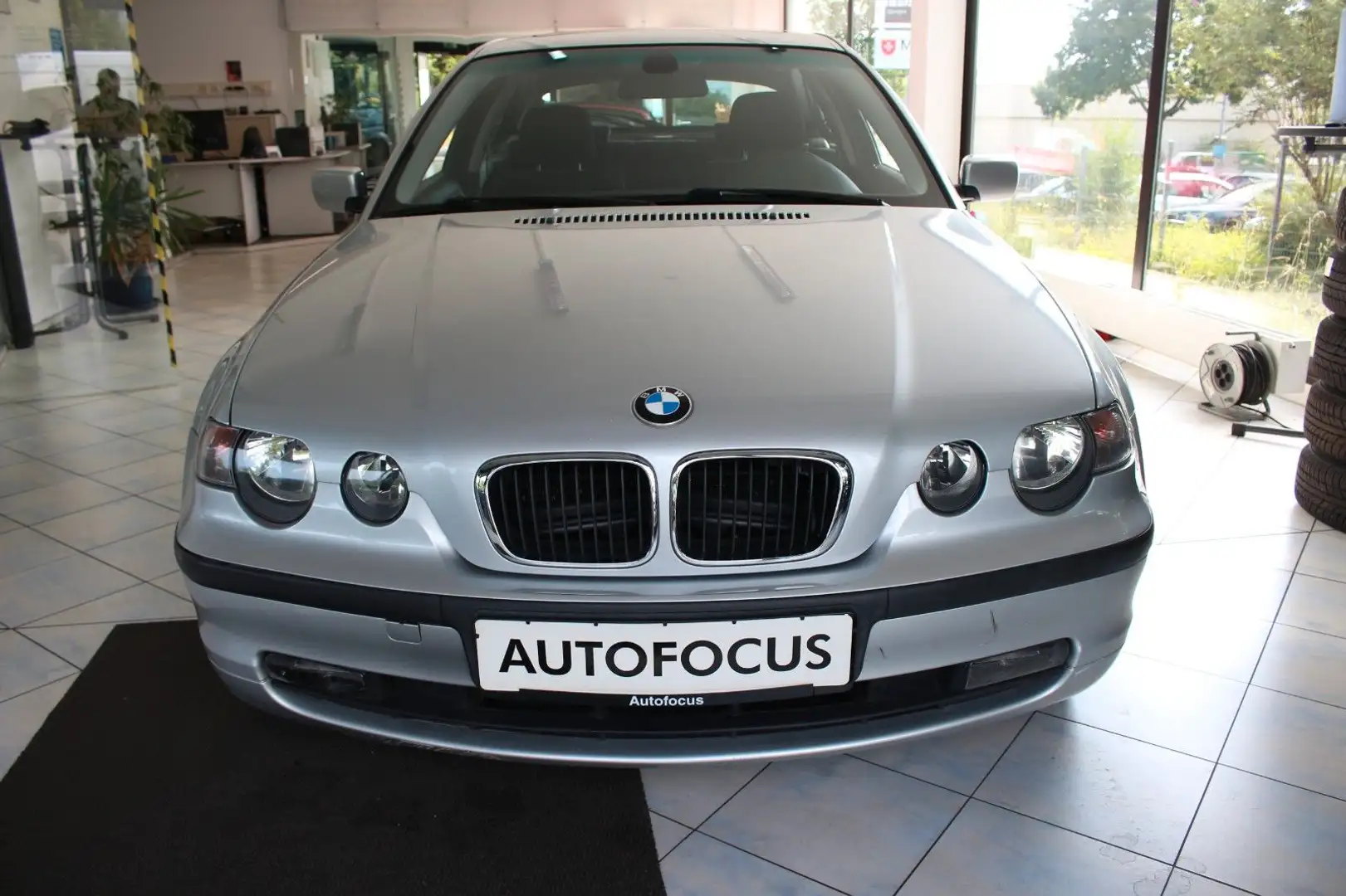BMW 316 ti Compact*Glasdach*Service Neu Srebrny - 2