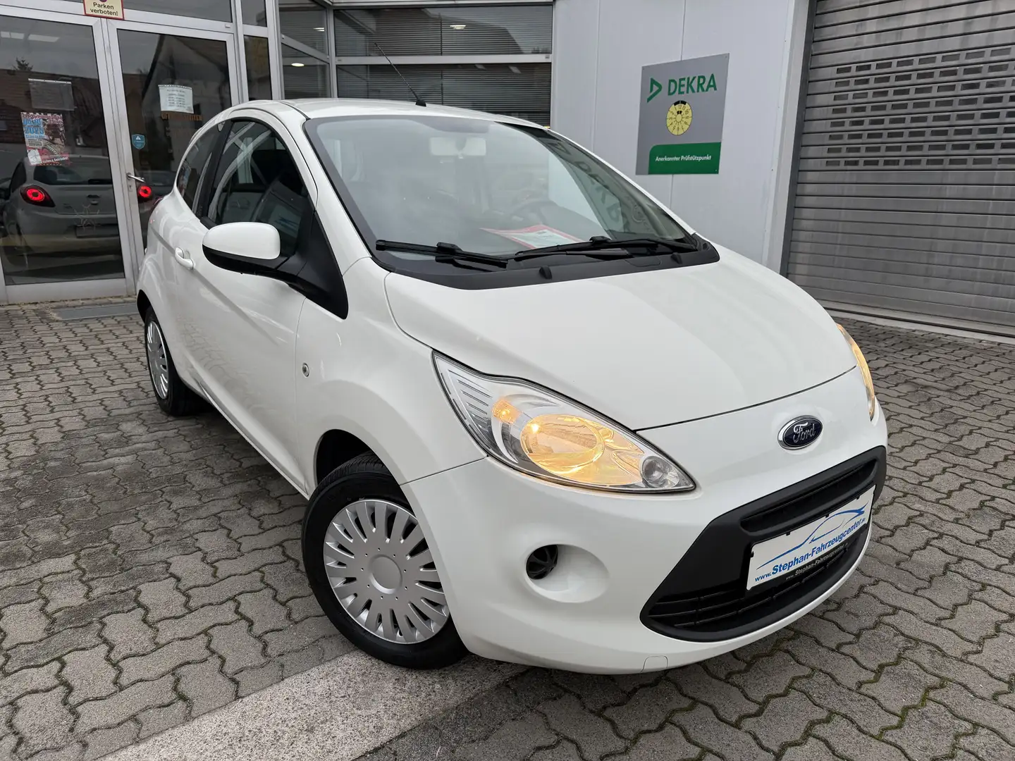 Ford Ka/Ka+ Trend mit Klima/ABS/ESP/ZV/EFH/ & erst 87TKM... Blanc - 1