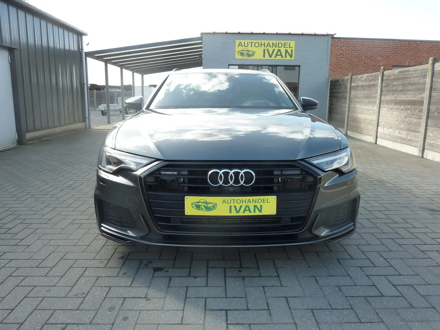 Audi A6 A6 Avant 55 TFSI e quattro S tronic sport S line Gris - 2