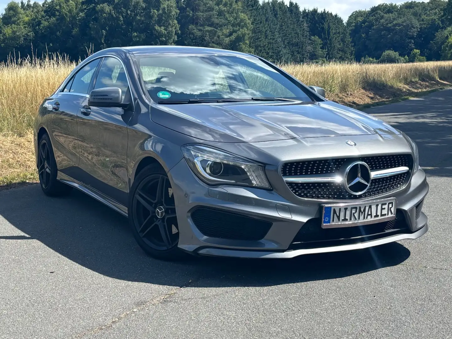 Mercedes-Benz CLA 180 AMG, NAVI, LEDER, SITZHEIZUNG, BI-XENON Gris - 1
