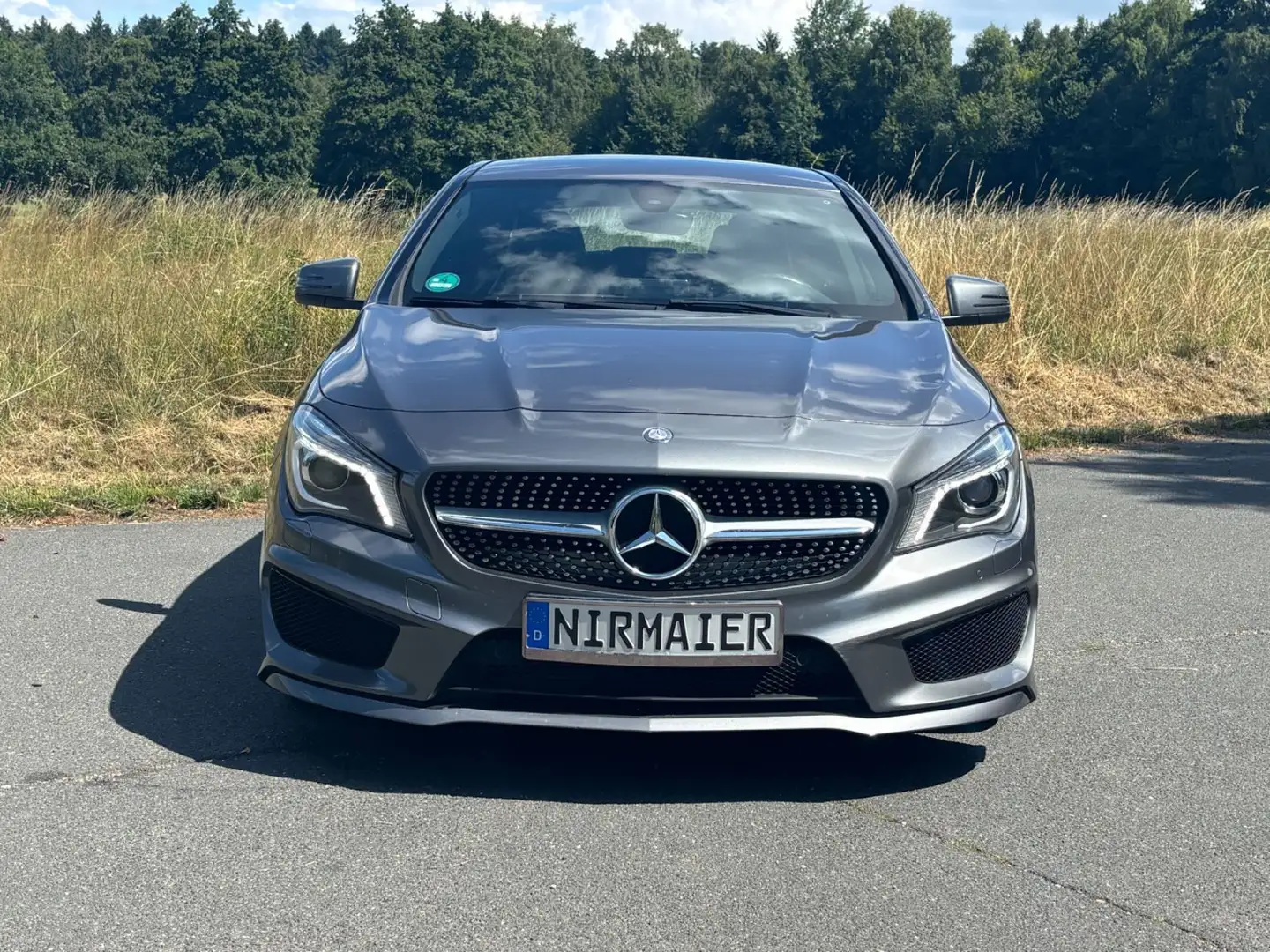 Mercedes-Benz CLA 180 AMG, NAVI, LEDER, SITZHEIZUNG, BI-XENON Gris - 2