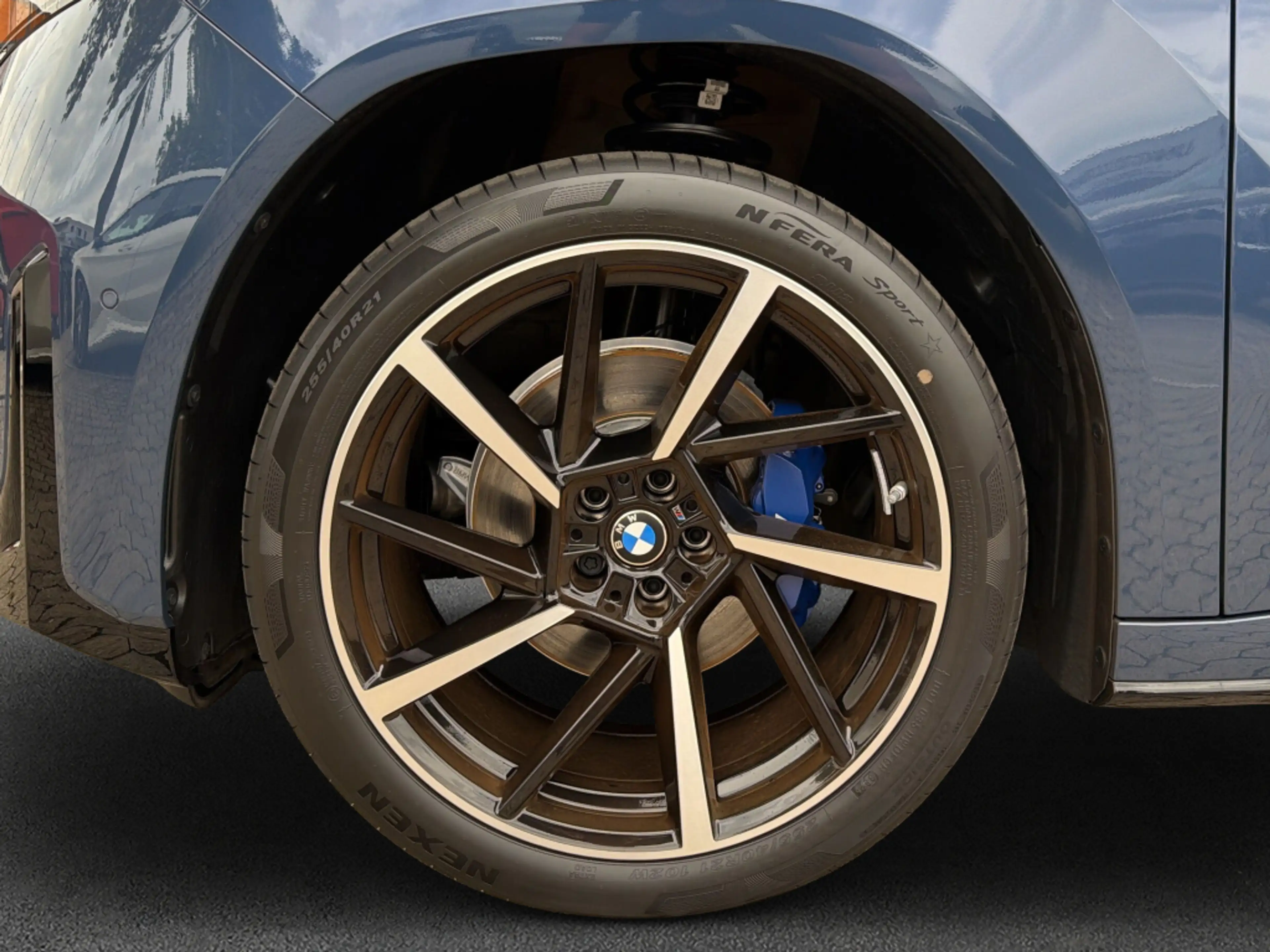 BMW iX3 50 xDrive M-Paket AHK Pano HeadUp H&K — photo 8