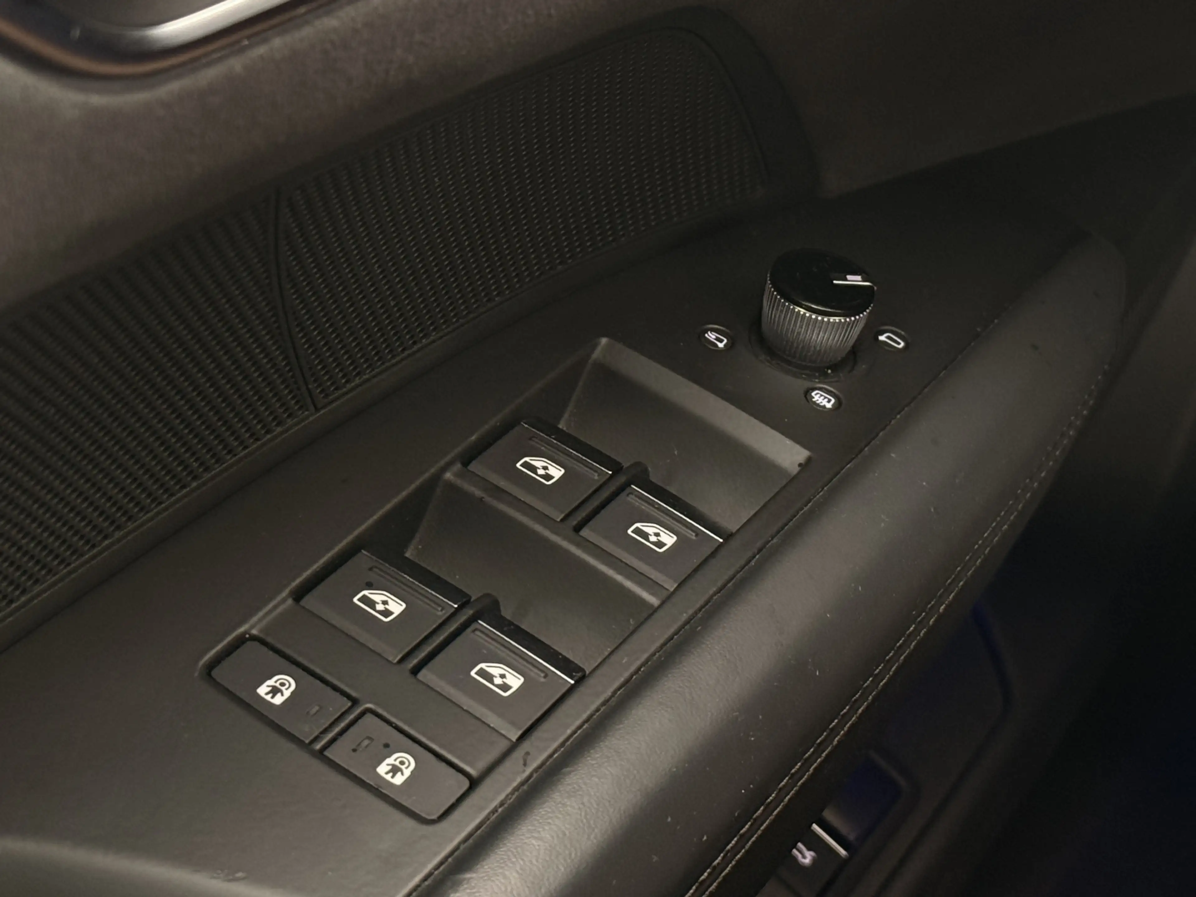 Audi e-tron GT 93 kWh | Audi Exclusive | Bang & Olufsen | Apple C — photo 25