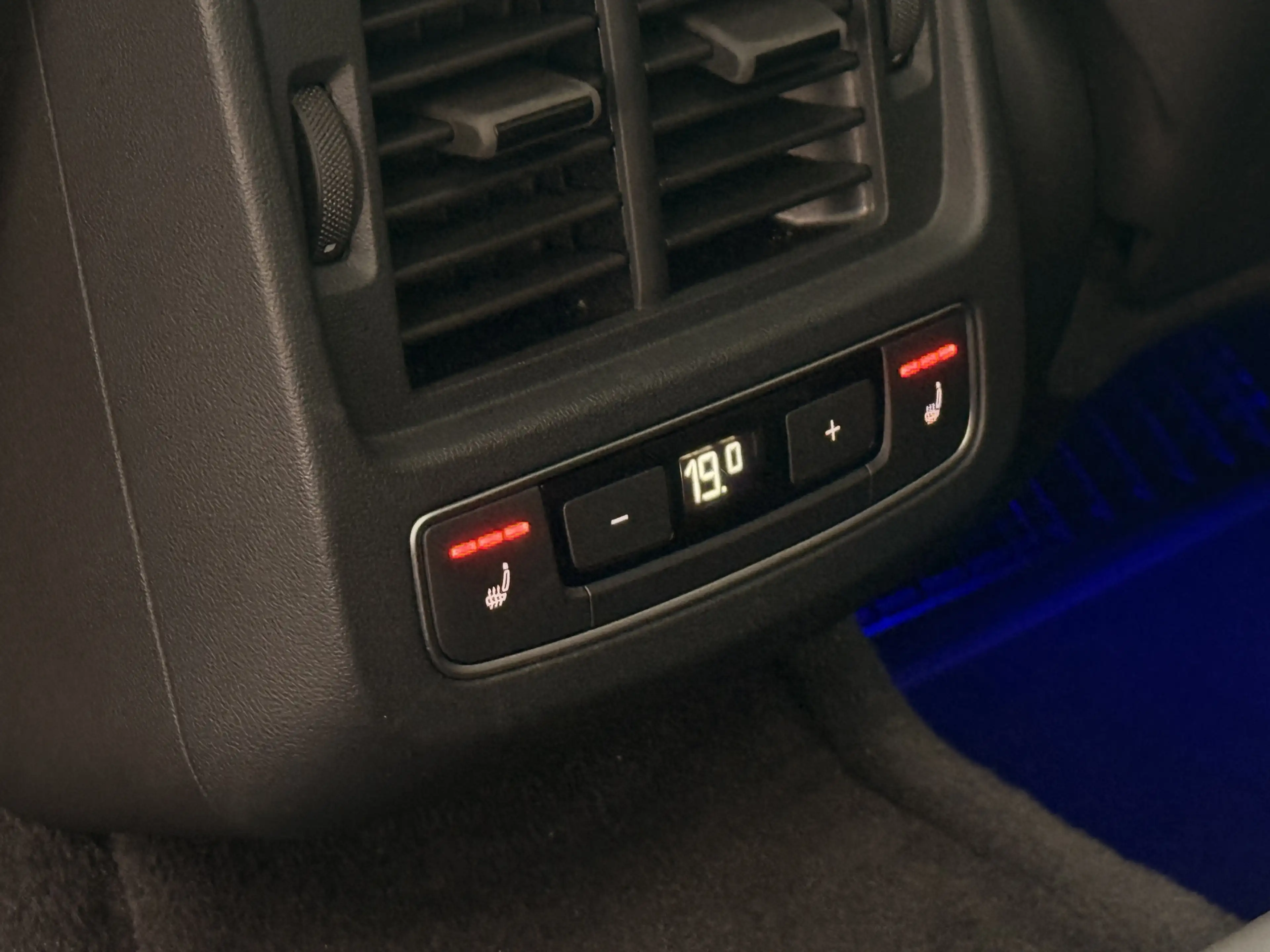 Audi e-tron GT 93 kWh | Audi Exclusive | Bang & Olufsen | Apple C — photo 8