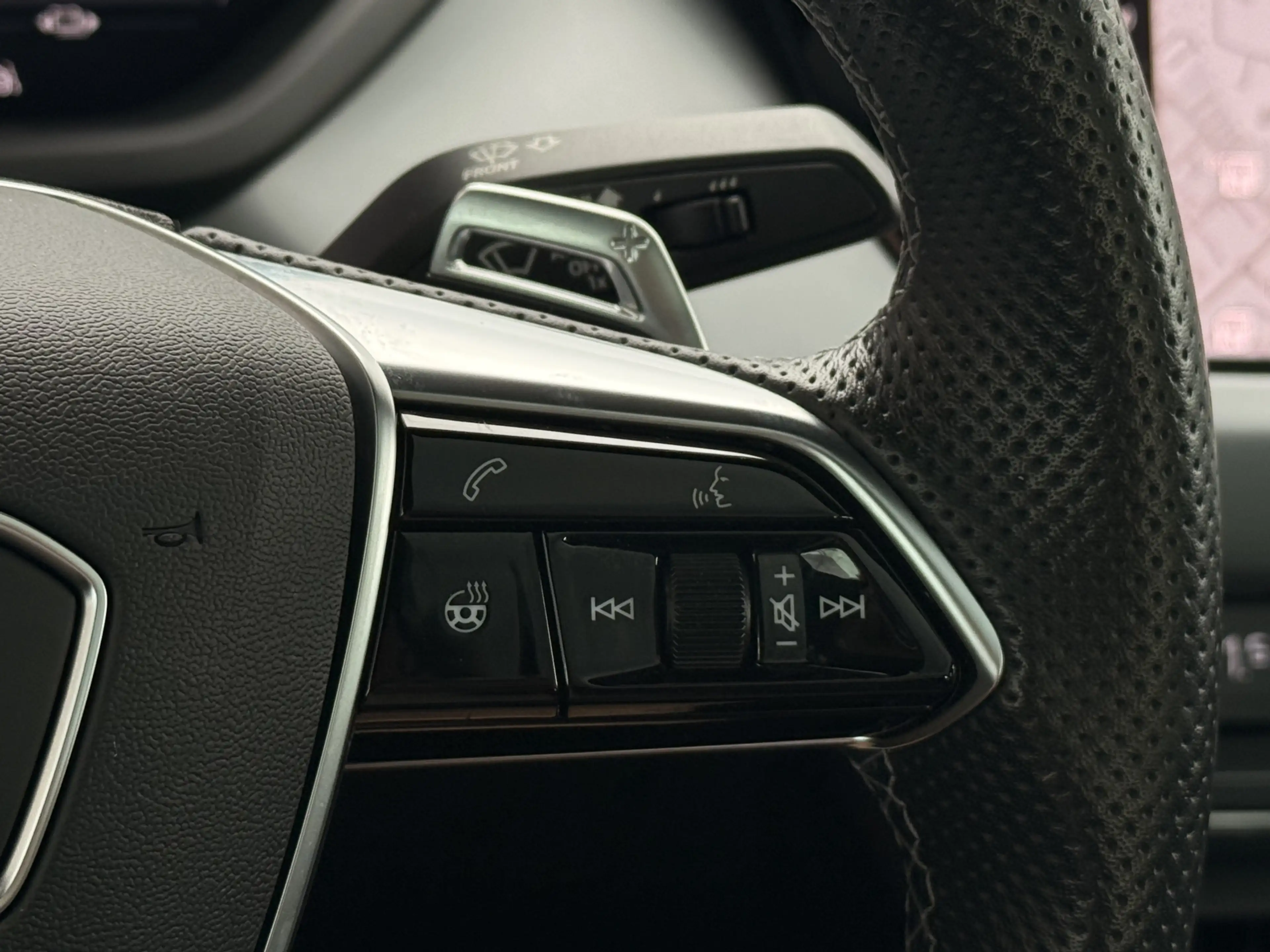Audi e-tron GT 93 kWh | Audi Exclusive | Bang & Olufsen | Apple C — photo 28
