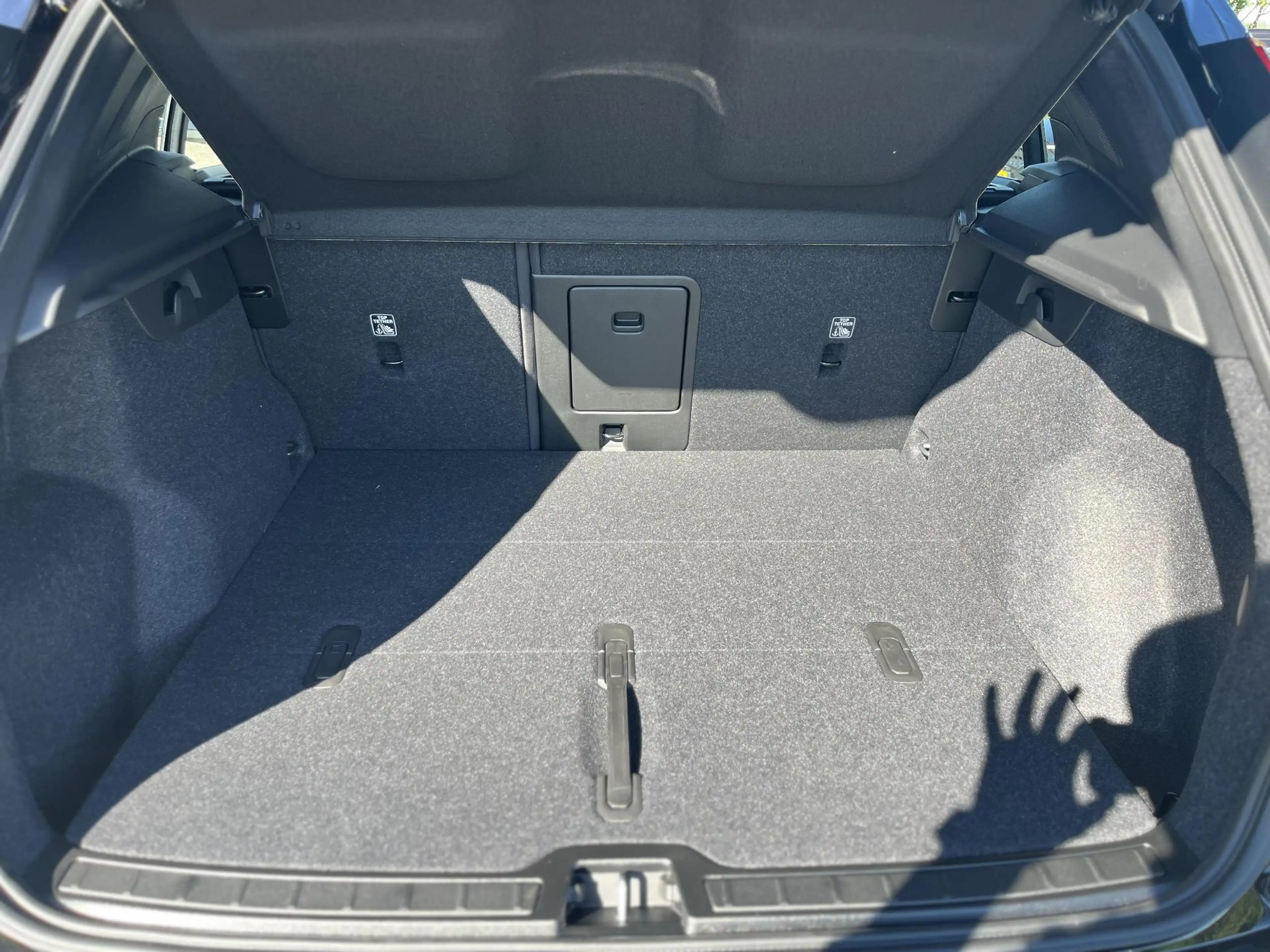 Volvo EX40 Single Motor Extended Range Plus Europa 82 kWh | M — photo 14