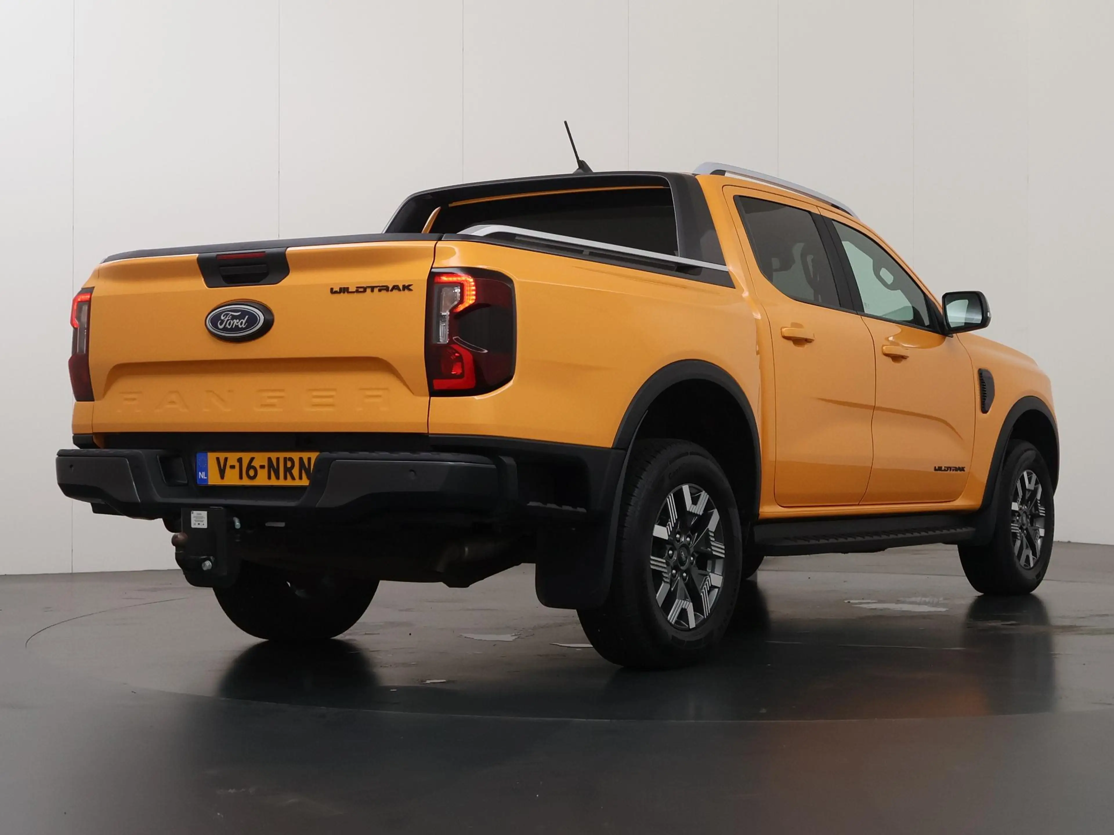 Ford Ranger Wildtrak | Double Cab | 2.3 PHEV 279pk | 5-zits | — photo 2