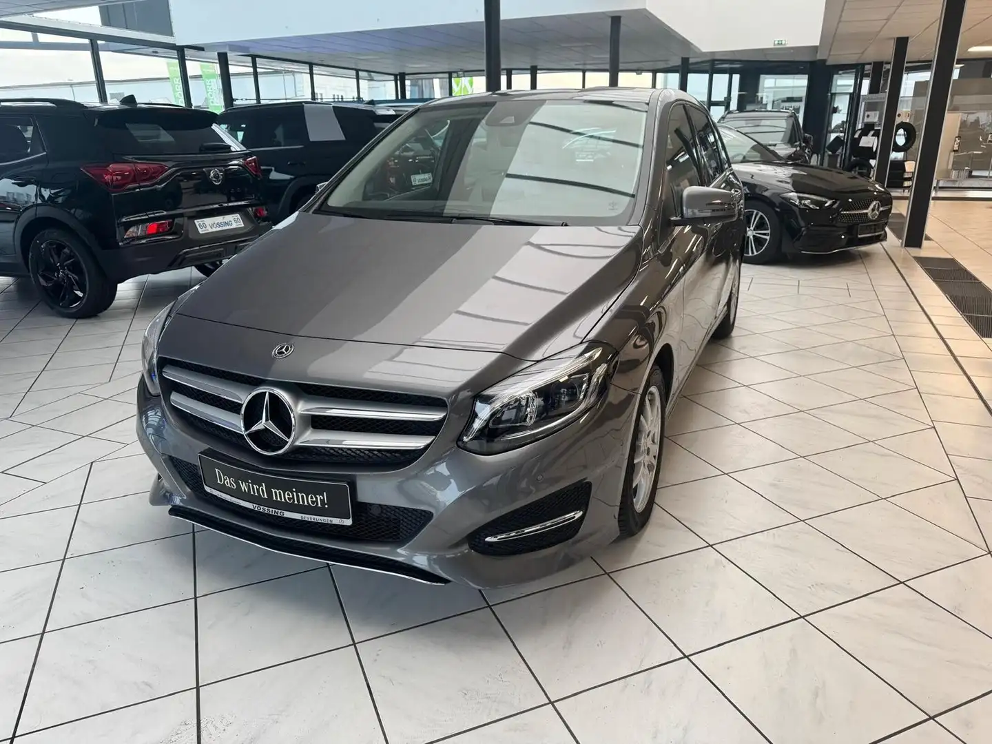 Mercedes-Benz B 200 *AHK*Navi*8-Fach. Grau - 1