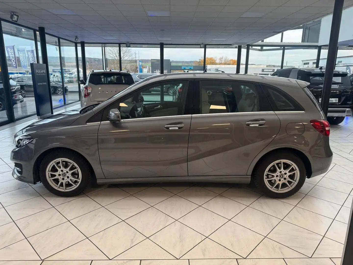 Mercedes-Benz B 200 *AHK*Navi*8-Fach. Grau - 2