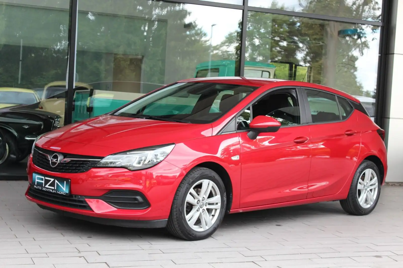 Opel Astra K Lim. 5-trg. Edition Rot - 1