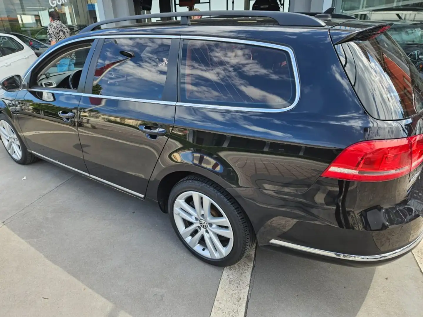 Volkswagen Passat Var. 2.0 TDI DSG Comfort. BM.Tech Noir - 2