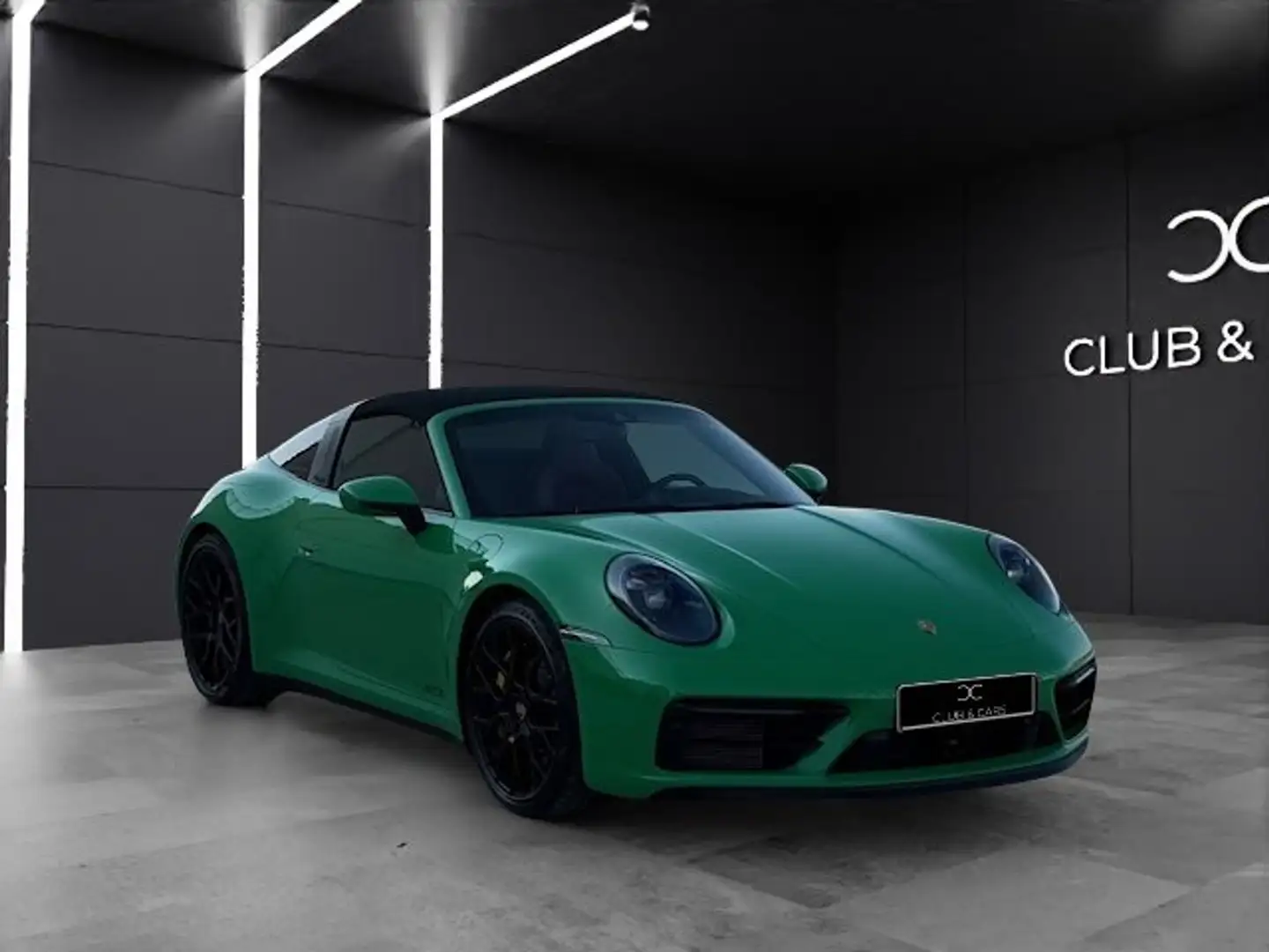Porsche 992 911 Targa 3.0 4 GTS auto PCCB/EXCLUSIVE/NIGHT VIS Vert - 1