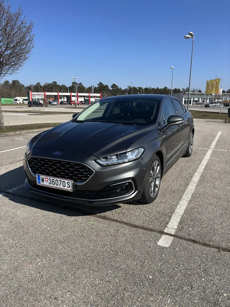 Ford Mondeo Vignale 2,0 Hybrid Aut. - 1