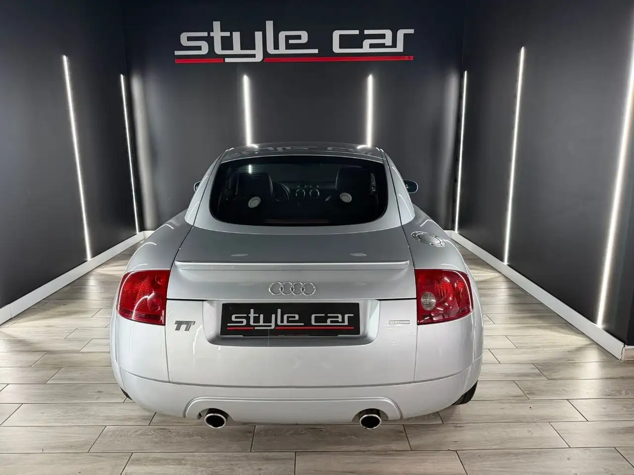 Audi TT Coupe 1.8T 225 CV quattro, foto 3