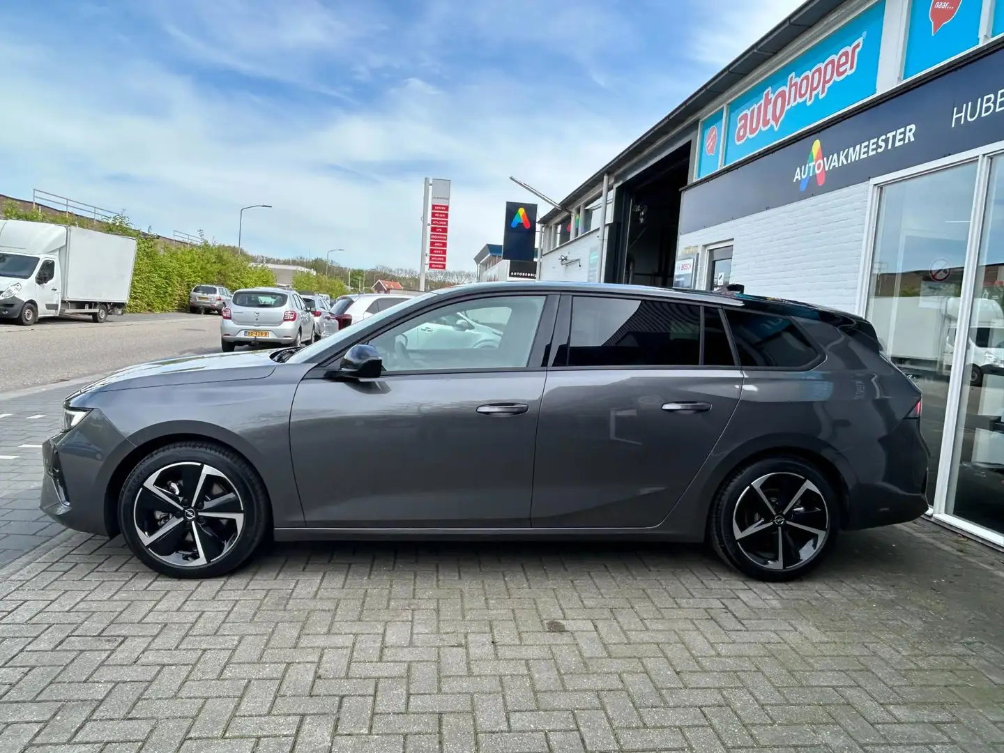 Opel Astra SPORTS TOURER 1.2 Turbo Hybrid GS Grijs - 2