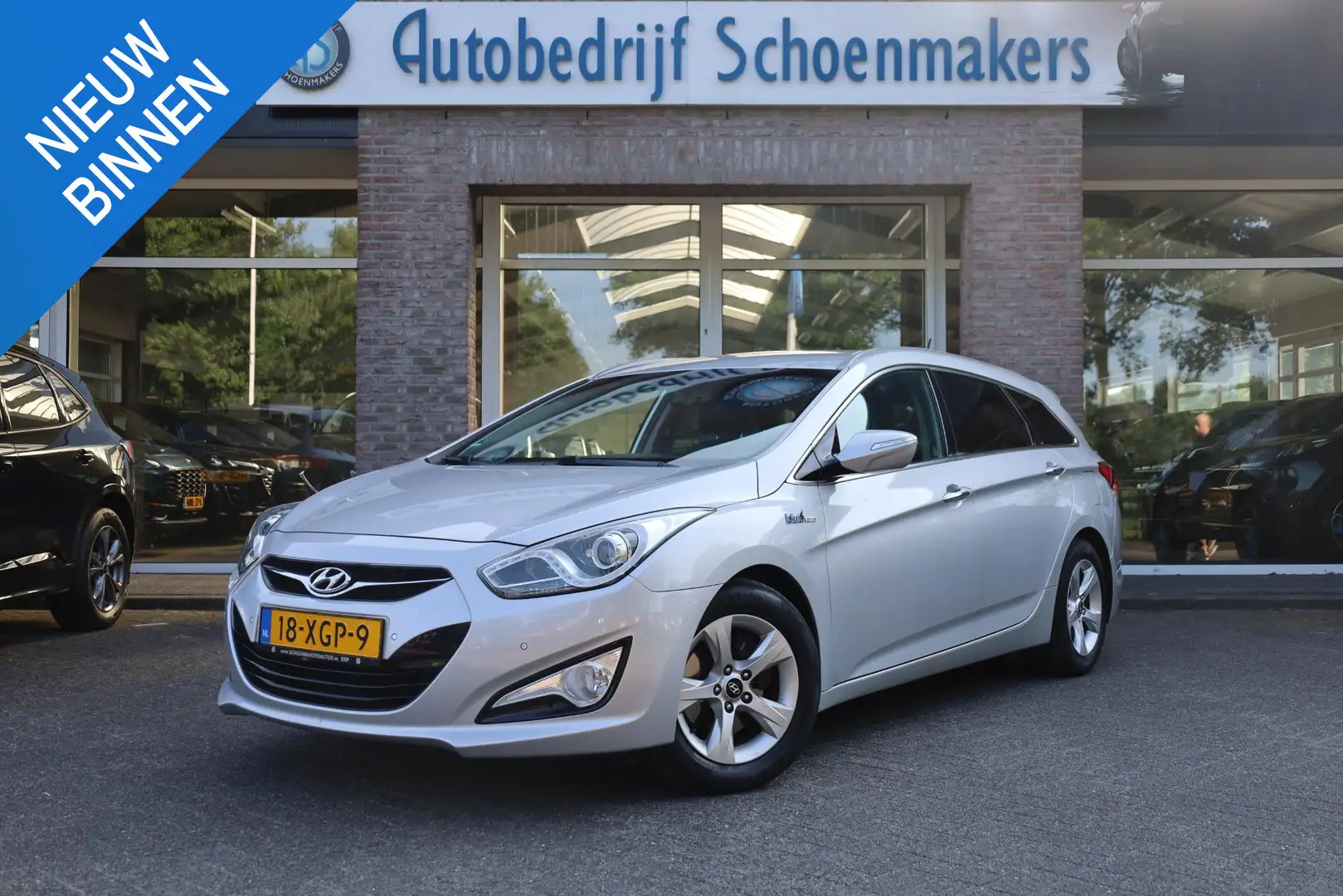 Hyundai i40 Wagon 1.6 GDI Blue Business Edition CAMERA TREKHAA Grijs - 1